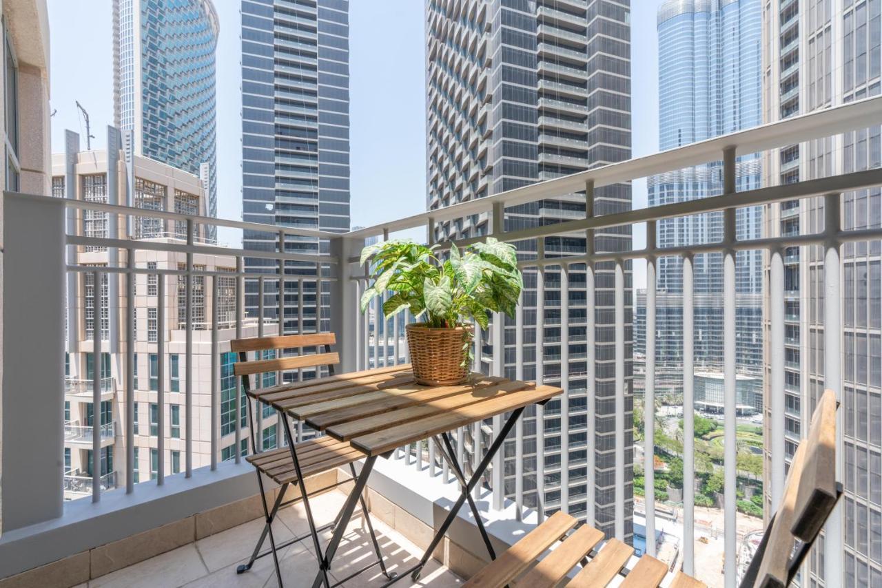 Ultimate Stay / 4 Beds / Burj Khalifa View Dubai Luaran gambar