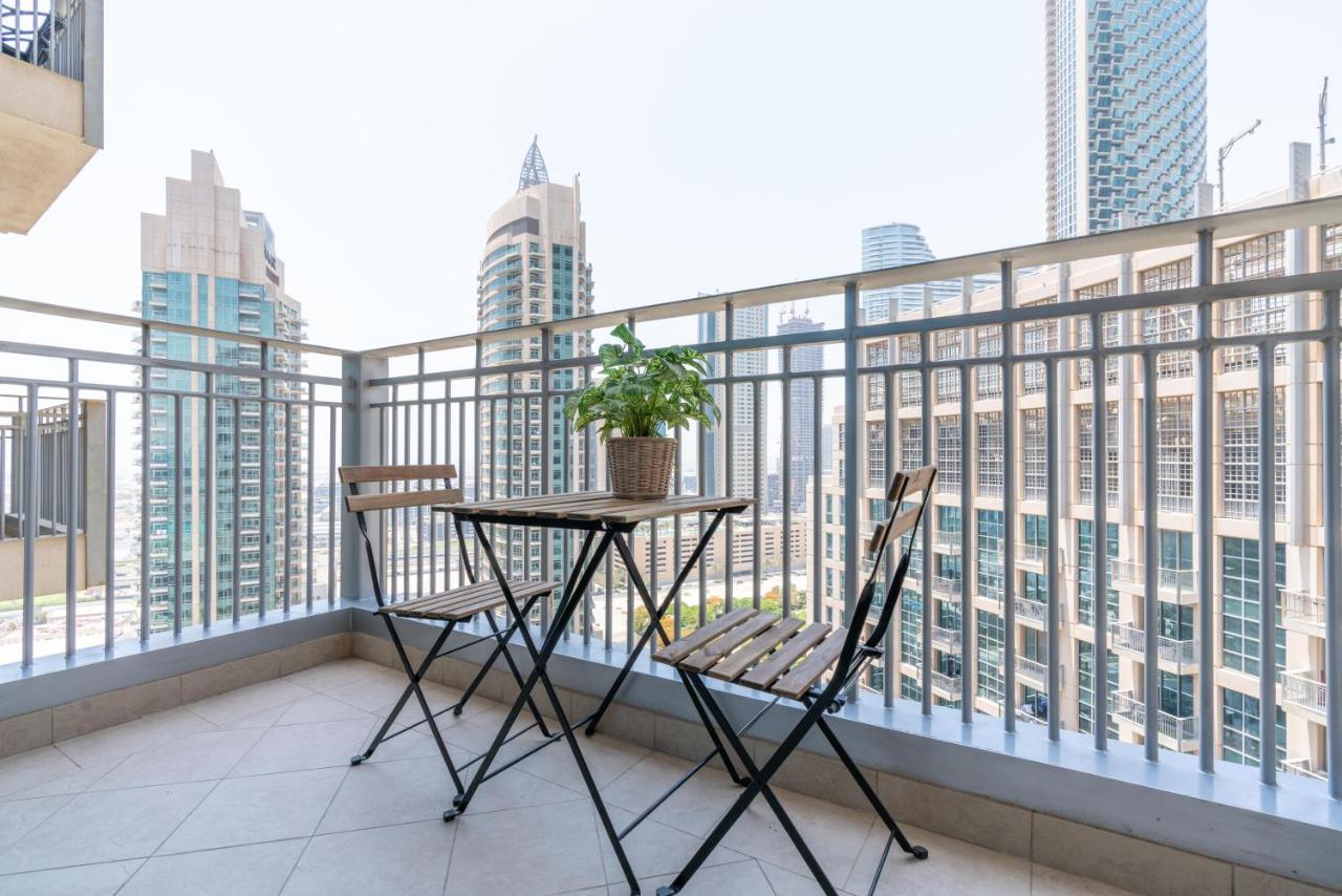 Ultimate Stay / 4 Beds / Burj Khalifa View Dubai Luaran gambar